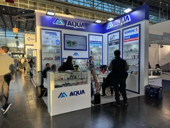 medical trade show booth design showcasing pharmaceutical and healthcare products in a compact clinical display layout